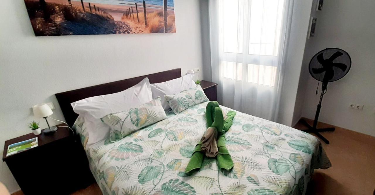Apartment Sunny Harbour Санта Пола Екстериор снимка