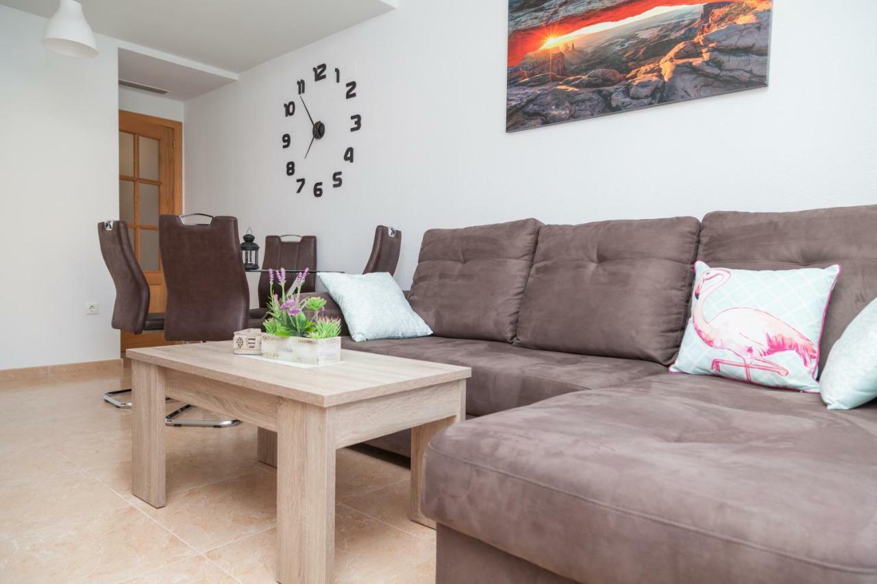 Apartment Sunny Harbour Санта Пола Екстериор снимка